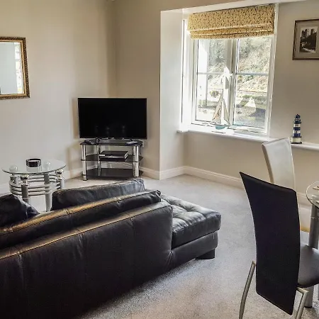 8 Richardson Court Lejlighed Whitby